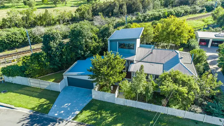 Second view of Homely house listing, 25 Barton Street, Sandgate QLD 4017