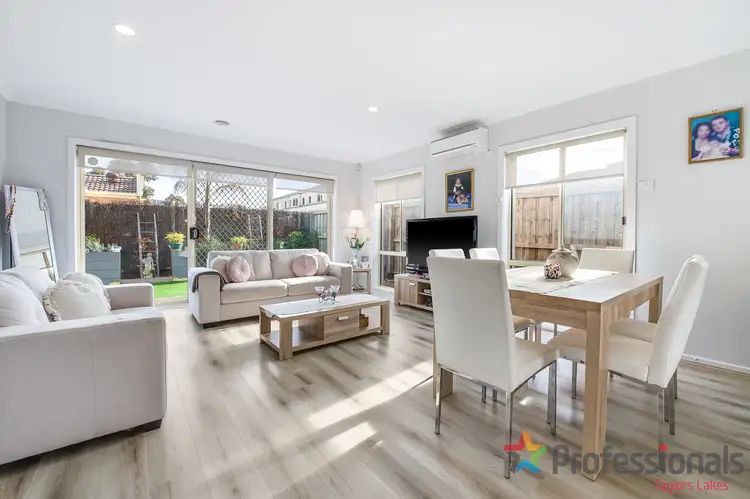 Third view of Homely unit listing, 23 Tintern Loop, Hillside VIC 3037