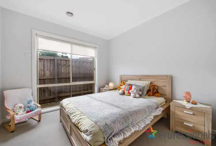 Sixth view of Homely unit listing, 23 Tintern Loop, Hillside VIC 3037
