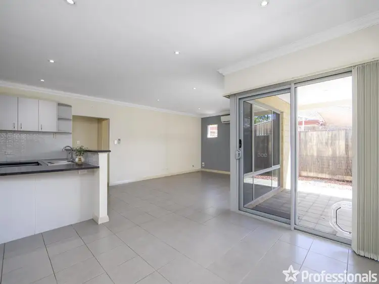 Fourth view of Homely unit listing, 3/37 Hooley Road, Midland WA 6056