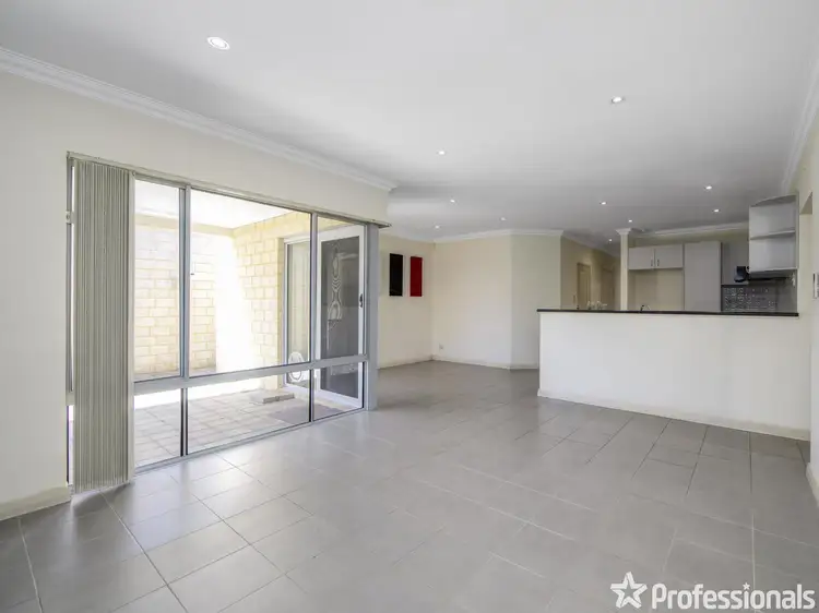 Sixth view of Homely unit listing, 3/37 Hooley Road, Midland WA 6056