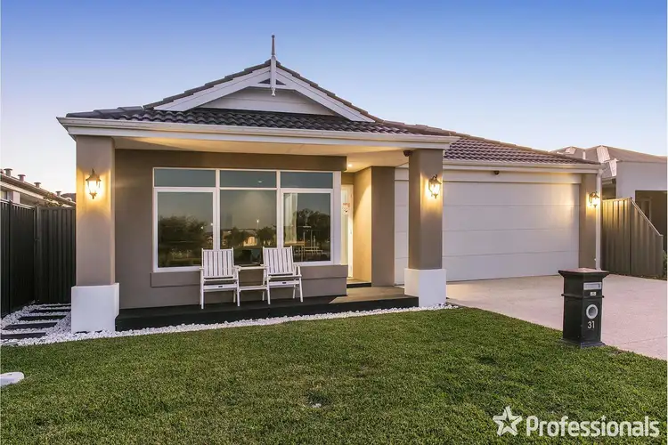 31 Greenfield Crescent, Caversham WA 6055
