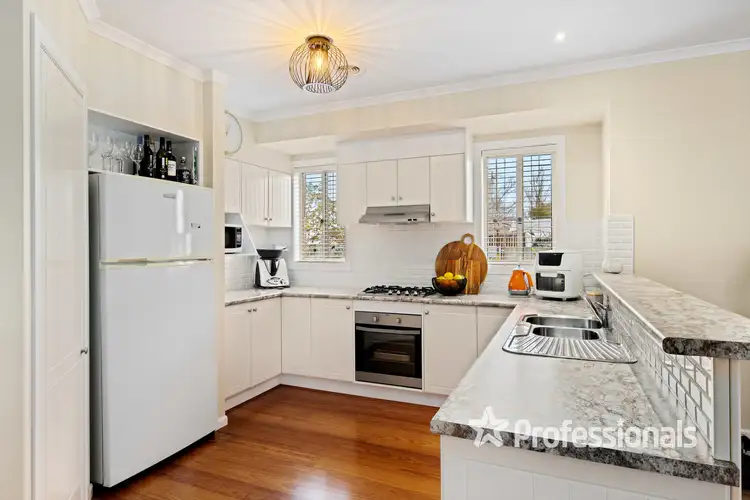 Sixth view of Homely house listing, 1 Muscat Court, Rutherglen VIC 3685