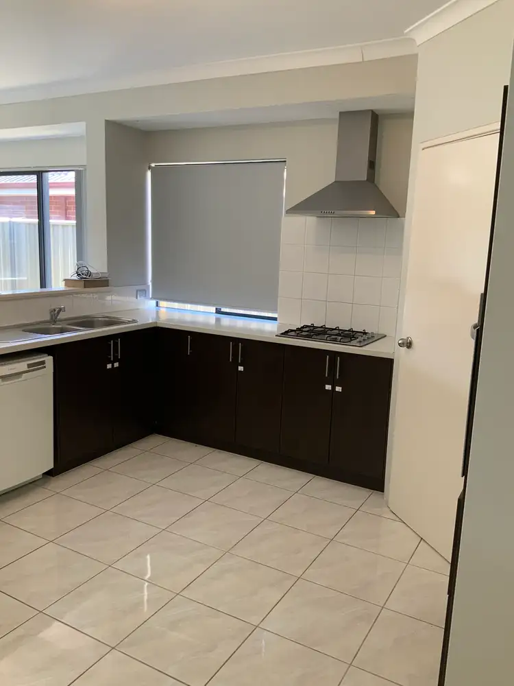 Sixth view of Homely house listing, 8 Aldersyde, Baldivis WA 6171