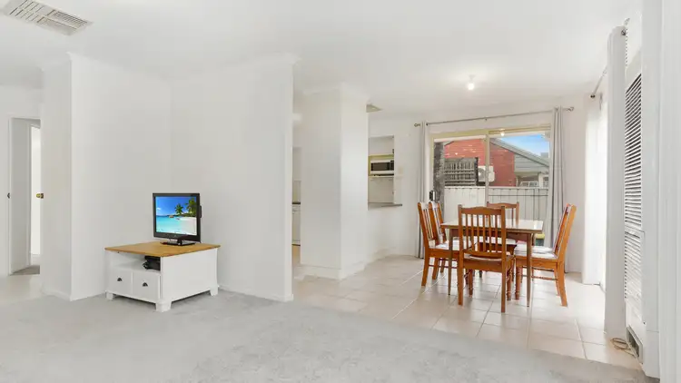Fifth view of Homely house listing, 22 Sunlight Court, Shepparton VIC 3630