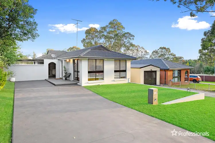 40 Scenic Circuit, Cranebrook NSW 2749
