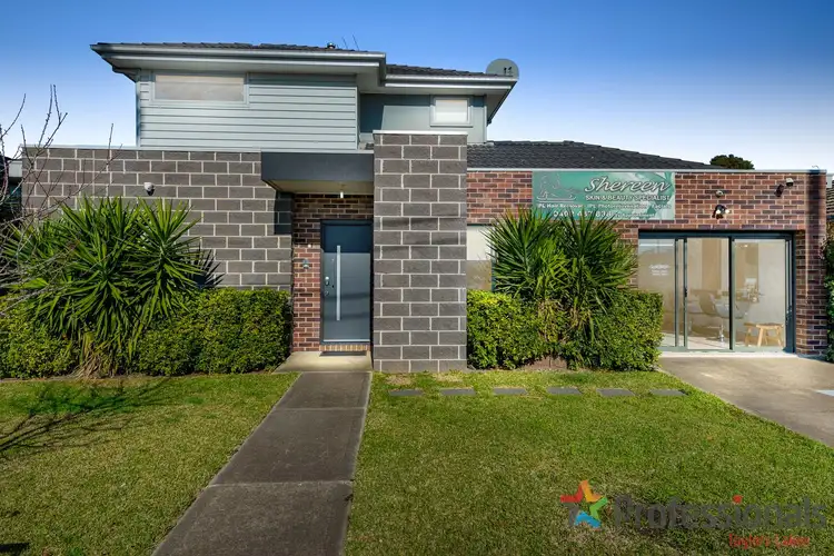 Main view of Homely townhouse listing, 1/537 Melton Highway, Sydenham VIC 3037