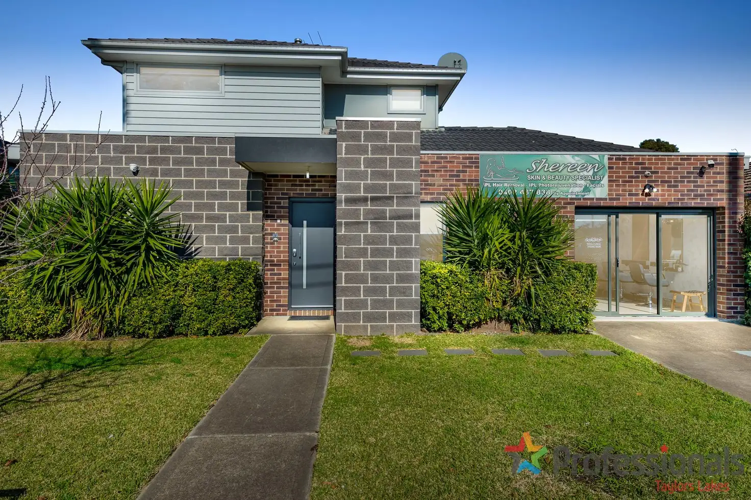 Main view of Homely townhouse listing, 1/537 Melton Highway, Sydenham VIC 3037
