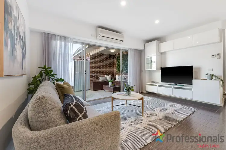 Fourth view of Homely townhouse listing, 1/537 Melton Highway, Sydenham VIC 3037