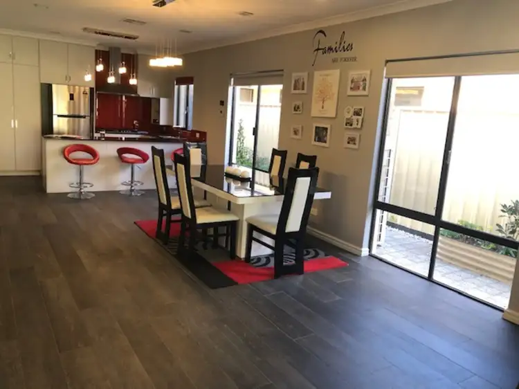 Fifth view of Homely house listing, 46 Lancelot Green, Wattle Grove WA 6107