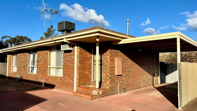 Main view of Homely unit listing, 5/10-12 Echuca Road, Mooroopna VIC 3629