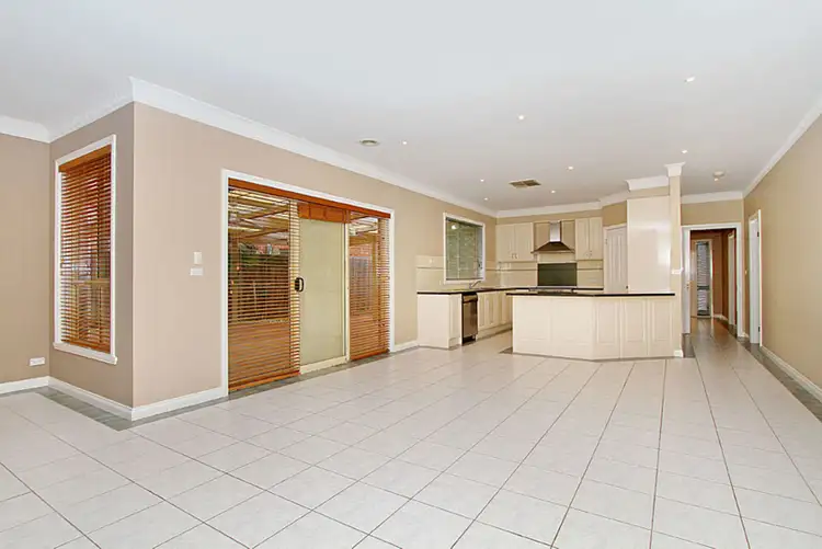 Fifth view of Homely house listing, 10 Stedman Court, Taylors Lakes VIC 3038
