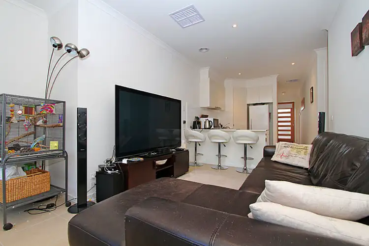 Fourth view of Homely house listing, 3/10 Tekapo Crescent, Taylors Lakes VIC 3038