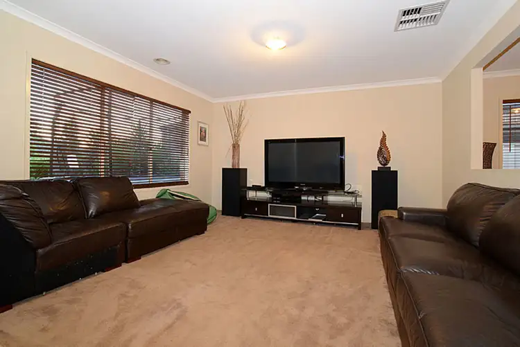 Fifth view of Homely house listing, 14 Nauru Court, Taylors Hill VIC 3037