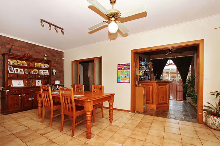 Fourth view of Homely house listing, 6 Hoban Close, Keilor Downs VIC 3038