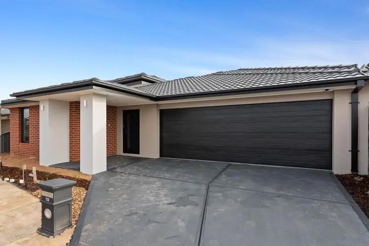 Main view of Homely house listing, 19 Creekwood Way, Cobblebank VIC 3338