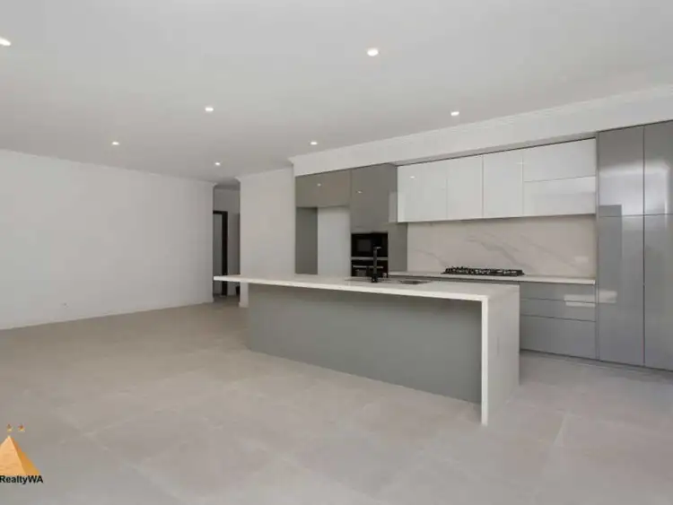2/35-37 Valentine Avenue, Dianella WA 6059