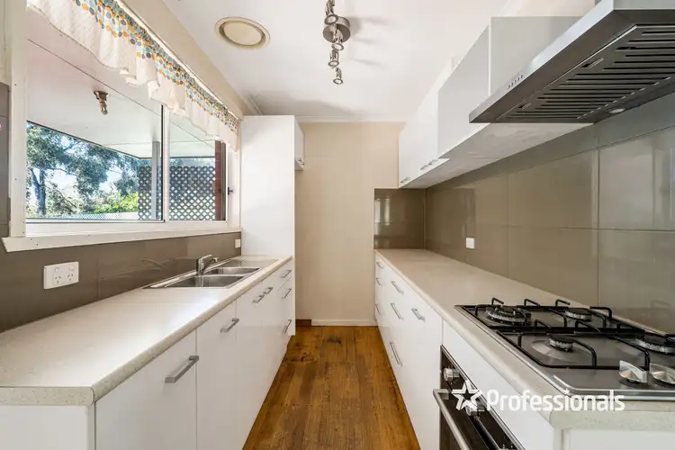 Second view of Homely house listing, 3 Sutton Court, Wodonga VIC 3690