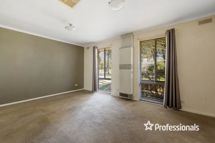 Fifth view of Homely house listing, 3 Sutton Court, Wodonga VIC 3690
