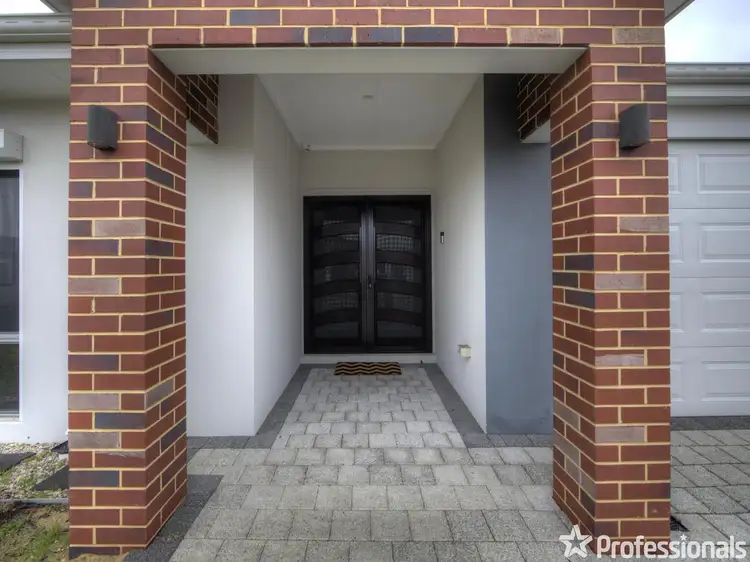 13 Quince Way, Forrestfield WA 6058