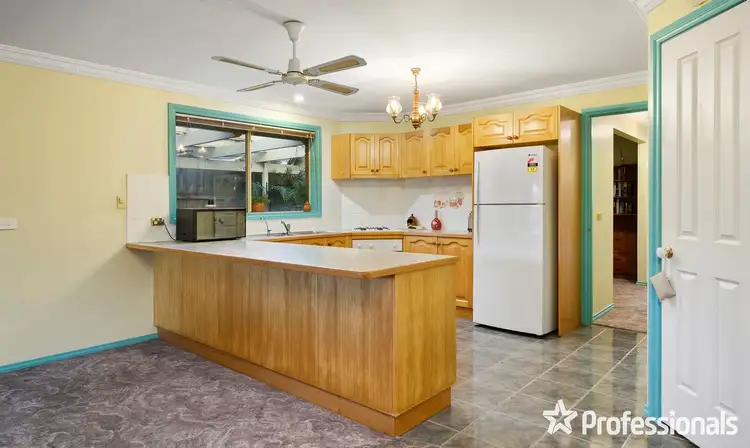 Sixth view of Homely house listing, 7 Sandy Wynd, Kilsyth South VIC 3137