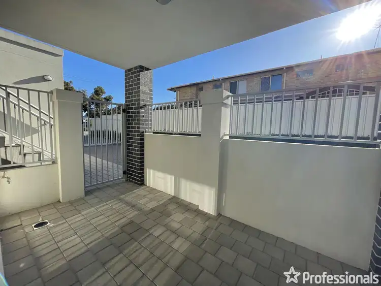 Sixth view of Homely unit listing, 2/52 Caledonian Avenue, Maylands WA 6051