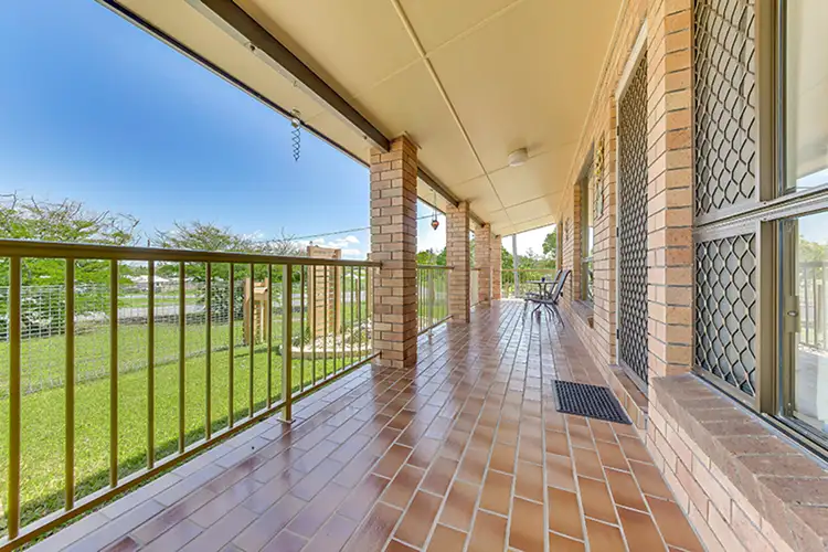 32 Richard Street, Emu Park QLD 4710