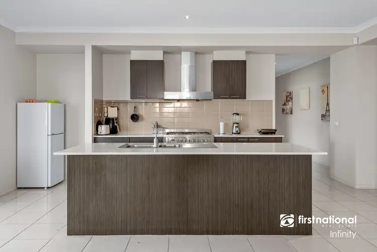 Seventh view of Homely house listing, 2 Freedman Avenue, Williams Landing VIC 3027