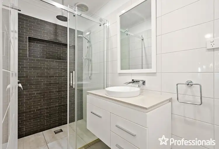 Fifth view of Homely house listing, 128 Lauriston Drive, Coldstream VIC 3770