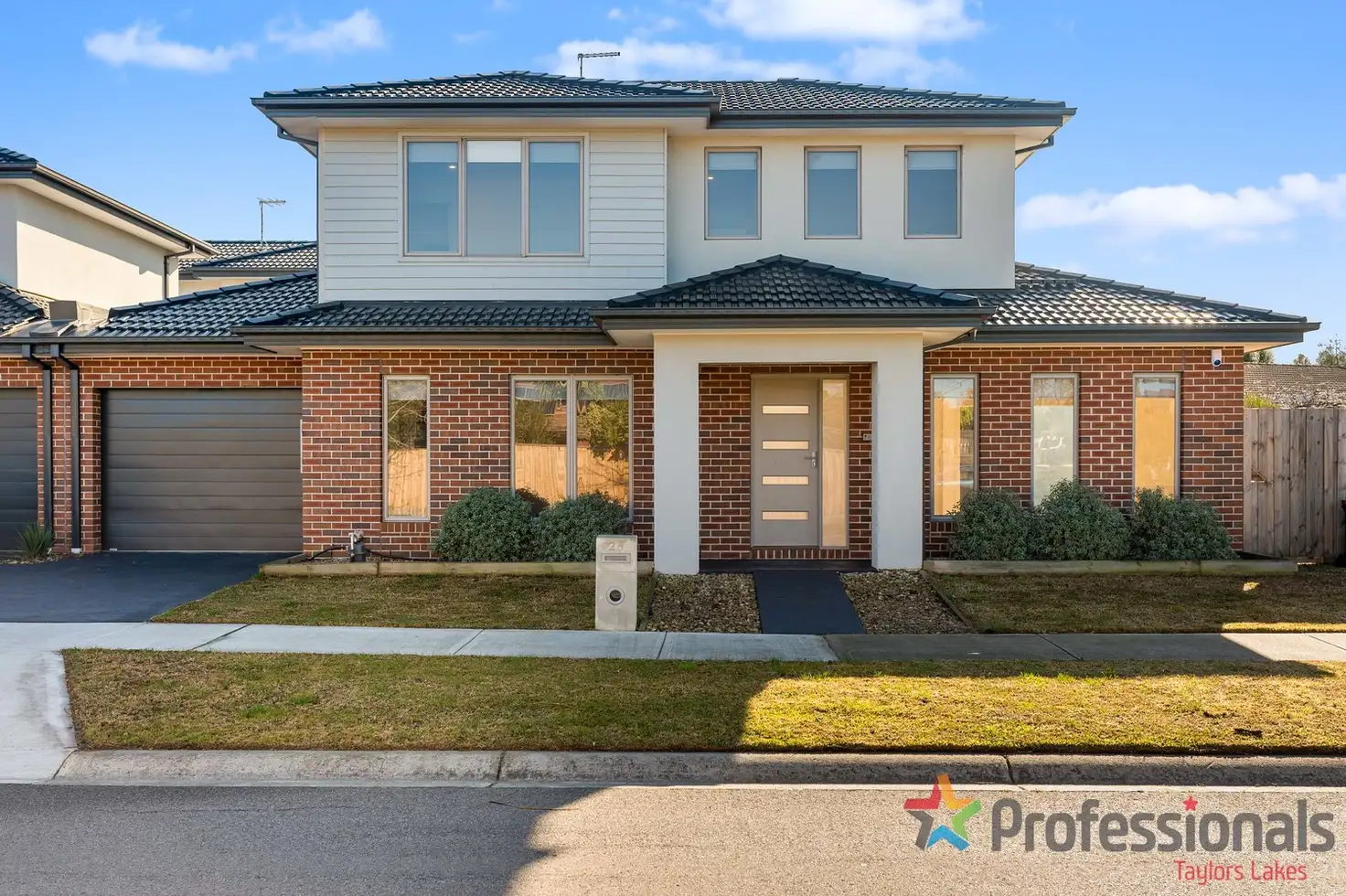 Main view of Homely house listing, 2B Marlborough Way, Sydenham VIC 3037