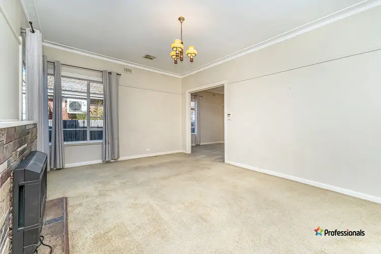 Fifth view of Homely house listing, 15 Granville Street, Glenroy VIC 3046