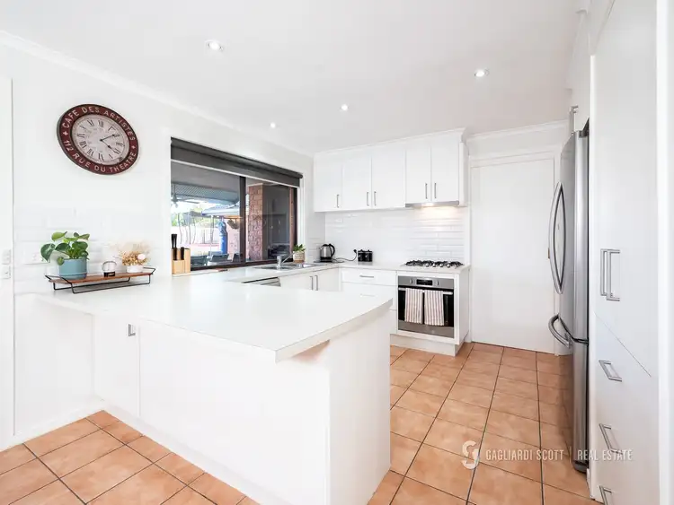 Sixth view of Homely house listing, 4 Vicki Court, Shepparton VIC 3630