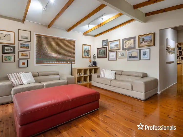 16 Tarnook Drive, Ferny Hills QLD 4055