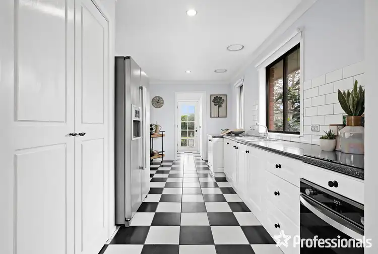 Sixth view of Homely house listing, 6 Crown Point Ridge, Chirnside Park VIC 3116