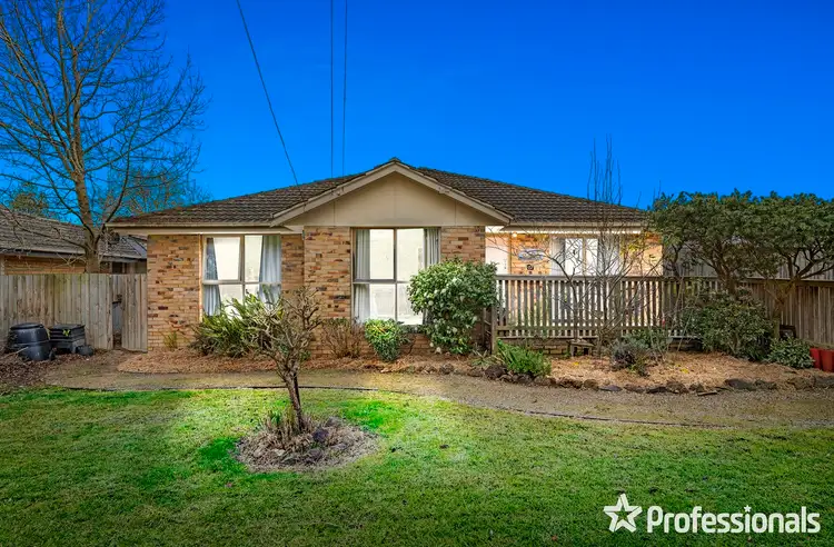 22 Neville Street, Mooroolbark VIC 3138