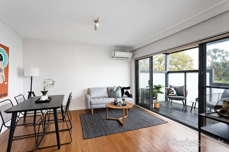 2/45 Clyde Street, St Kilda VIC 3182