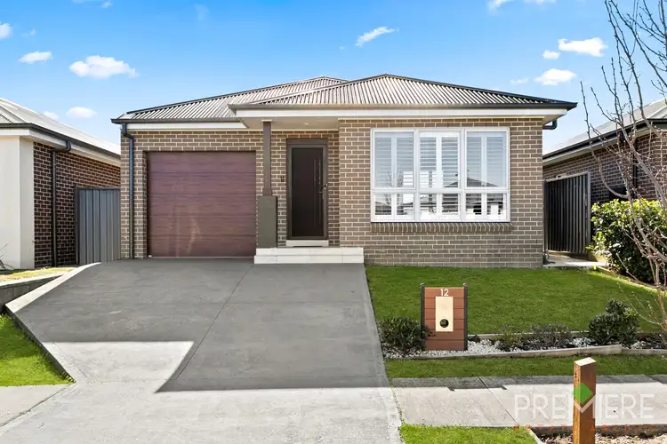 12 Oak Flat Avenue, Cobbitty NSW 2570