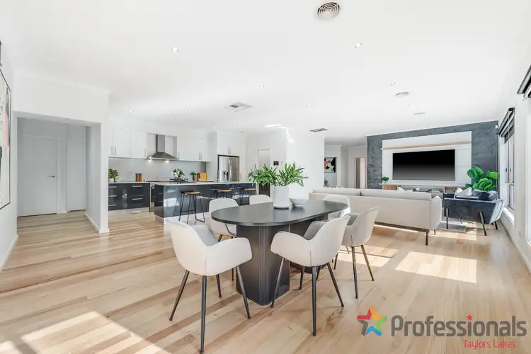 Fifth view of Homely house listing, 15 Coronation Street, Taylors Hill VIC 3037
