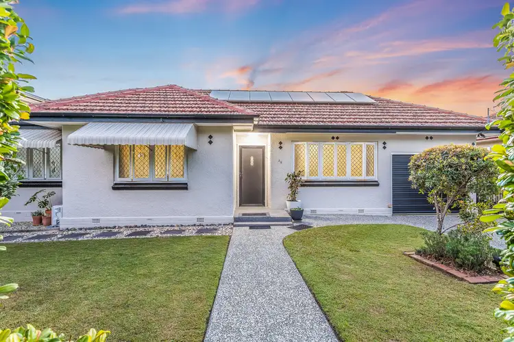 39 Nash Street, Sandgate QLD 4017