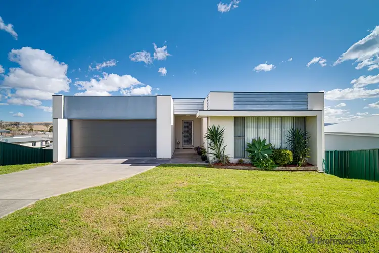 14 Grant Miller Street, Muswellbrook NSW 2333