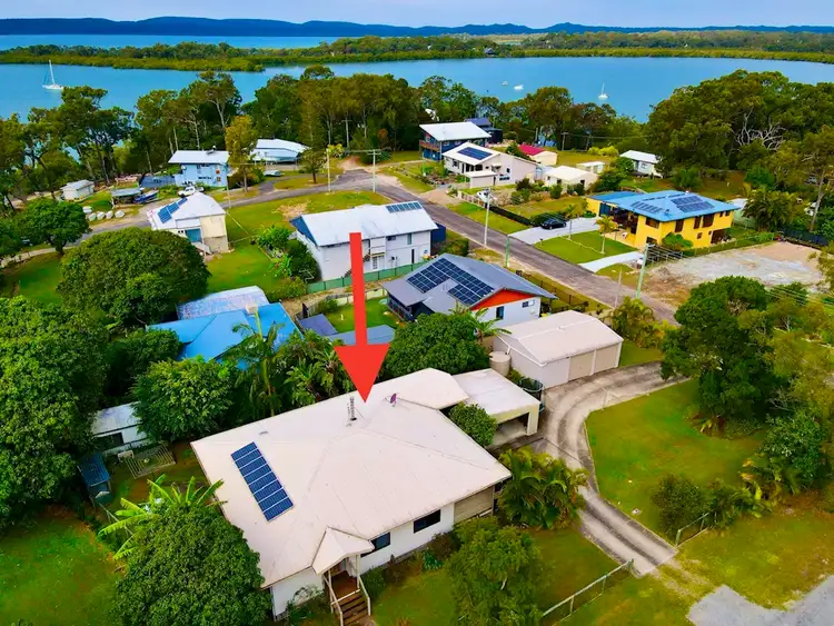 Main view of Homely house listing, 27-29 Sentosa Terrace, Macleay Island QLD 4184