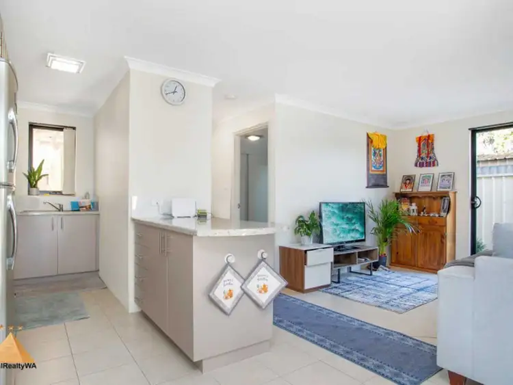 Fifth view of Homely unit listing, 17/2 View Avenue, Langford WA 6147