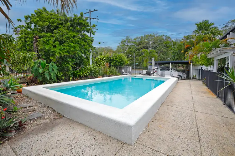 4/1-3 Bouganvillia Street, Holloways Beach QLD 4878