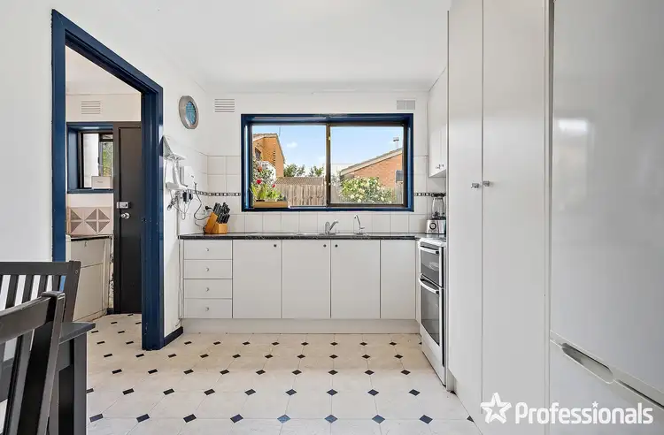 Fifth view of Homely unit listing, 2/301 Mount Dandenong Road, Croydon VIC 3136