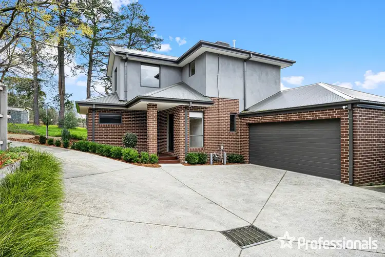 2/77 Cambridge Road, Mooroolbark VIC 3138