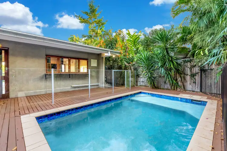 32 Bellevue Crescent, Edge Hill QLD 4870