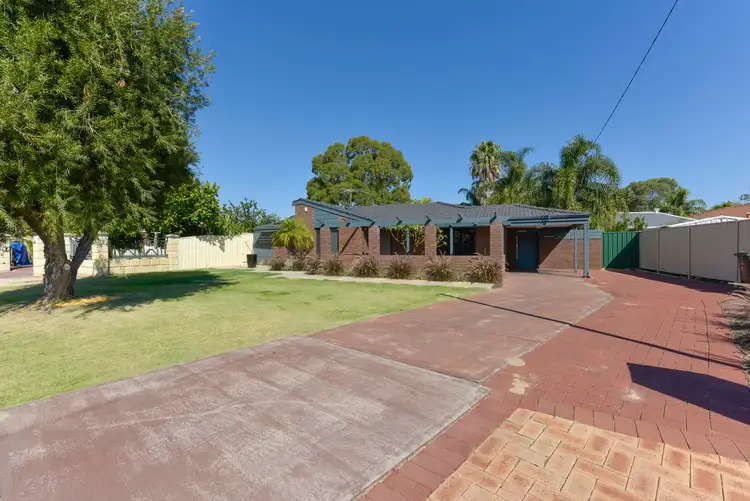 Sixth view of Homely house listing, 5 Le Grand Gardens, Marangaroo WA 6064