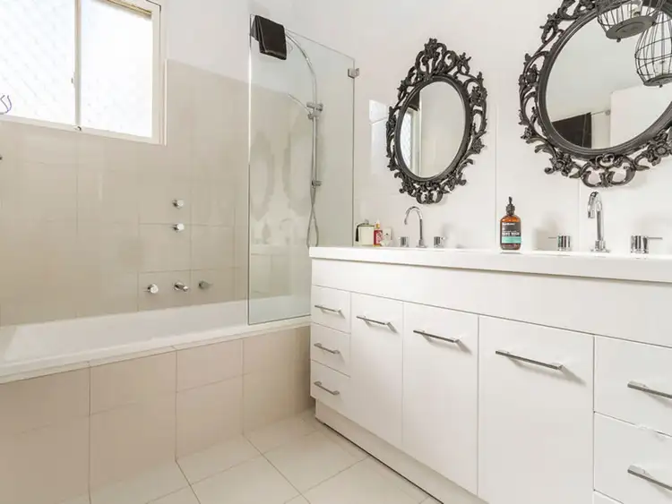 14 Liberman Road, Para Hills SA 5096