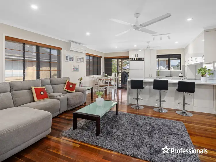 12 Kiama Crescent, Ferny Hills QLD 4055