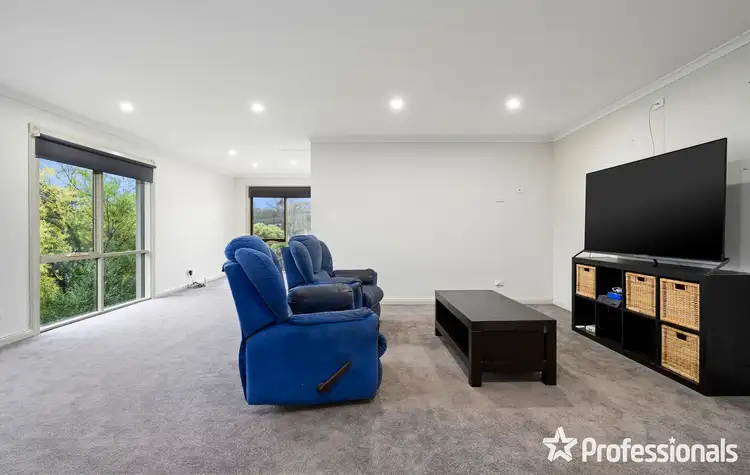 Fifth view of Homely house listing, 15 Amanda Court, Seville VIC 3139